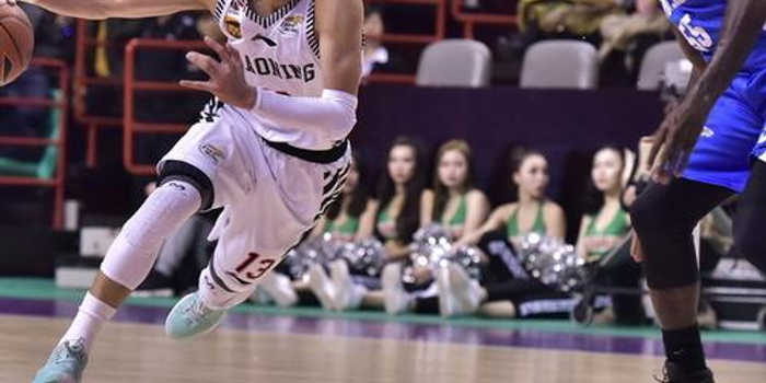 的空隙完成 的空隙完成