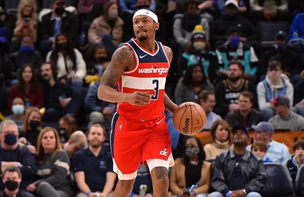 他在场上的 他在场上的